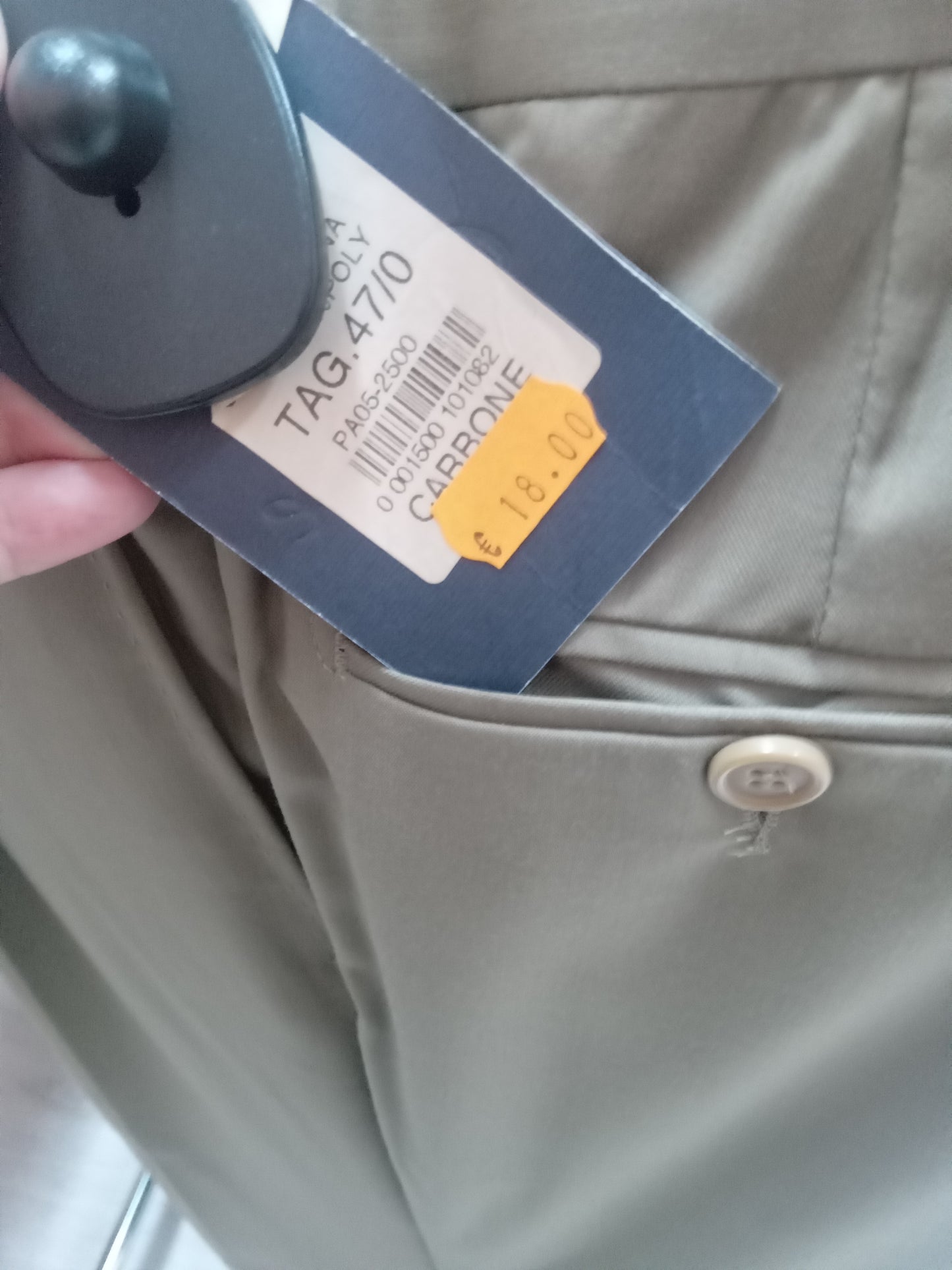 Pantalone calibrato uomo Carbone