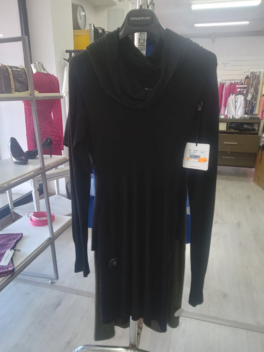 Halfon abito maglia nero Nuguara
