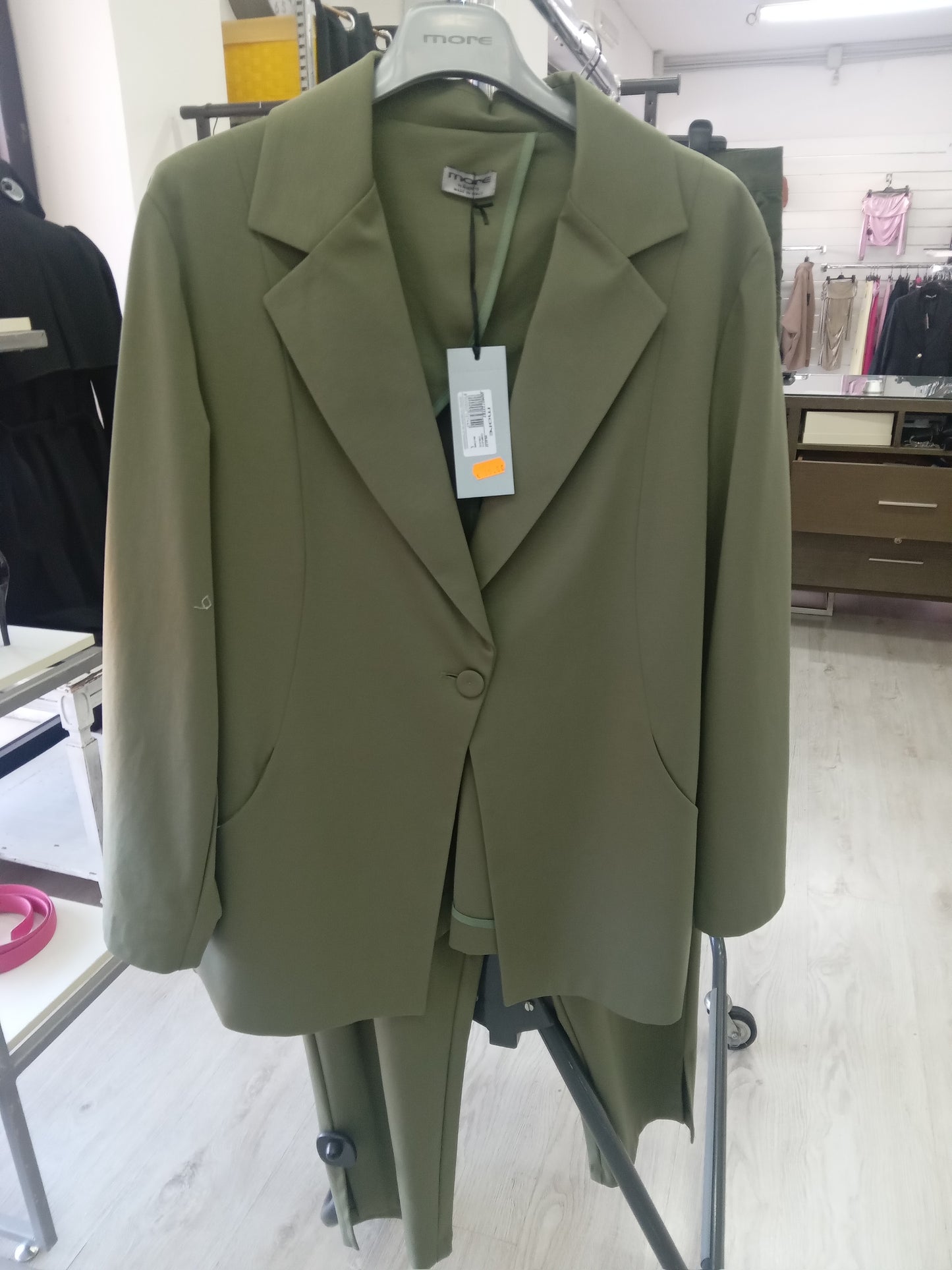 More completo giacca pantalone verde militare